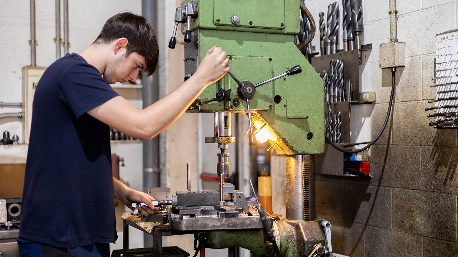 Manual Machinist