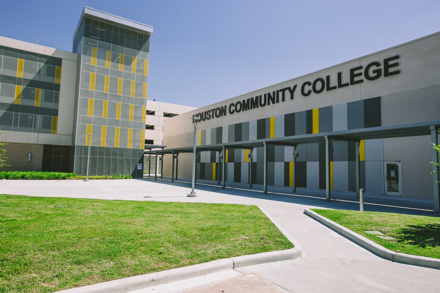 A view of the HCC Southwest College's West Loop Campus.