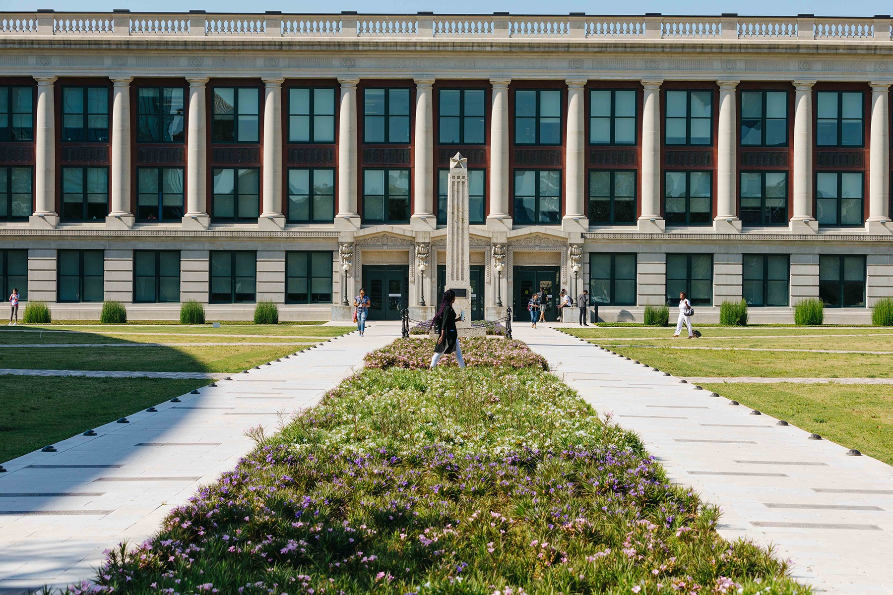 HCC Central Campus Court Yard