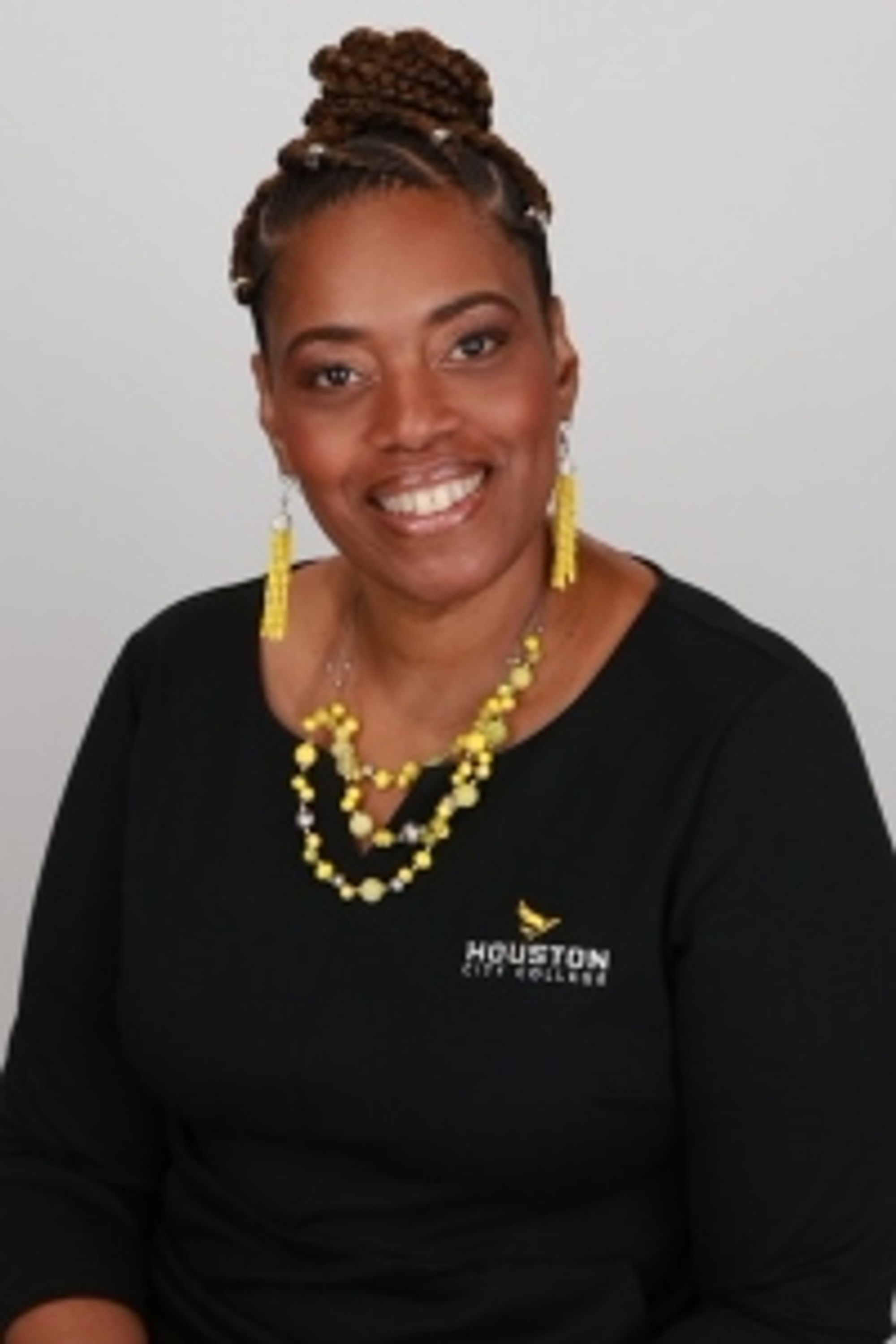 Dr. Lisa Crawford