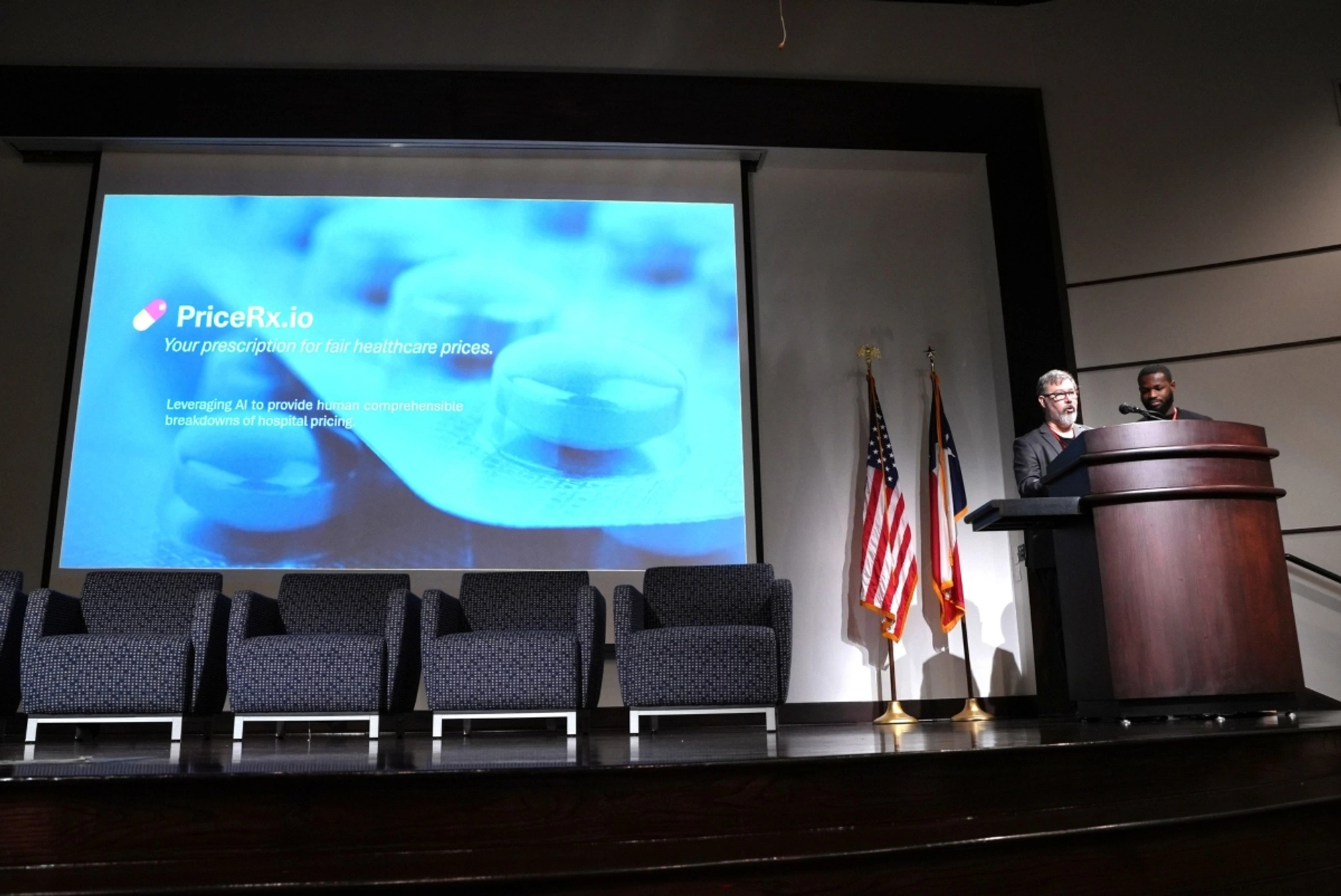 Adam Blank and Kolapo Mogaji present PriceRXio at the recent Artificial Intelligence Innovation Symposium and Expo at the HCC West Loop Campus.