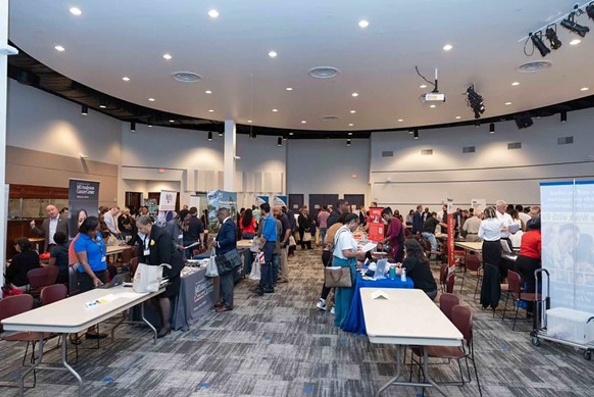 Career-Services-For-Alumni