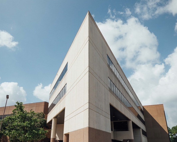 A view of the HCC Northwest College.