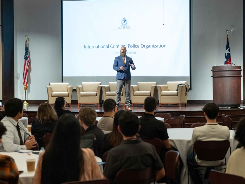 Bjorn Watne, chief information security officer for INTERPOL, addressed students, faculty, business leaders, and technology professionals at HCC's West Loop Campus.