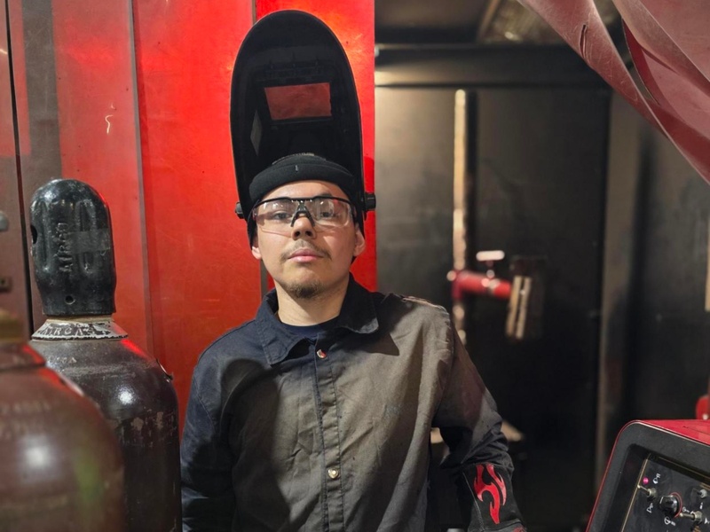 Douglas Gutierrez Sr., HCC welding student, is a recipient of the East End District Scholarship.