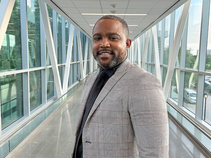 Leonard Harris